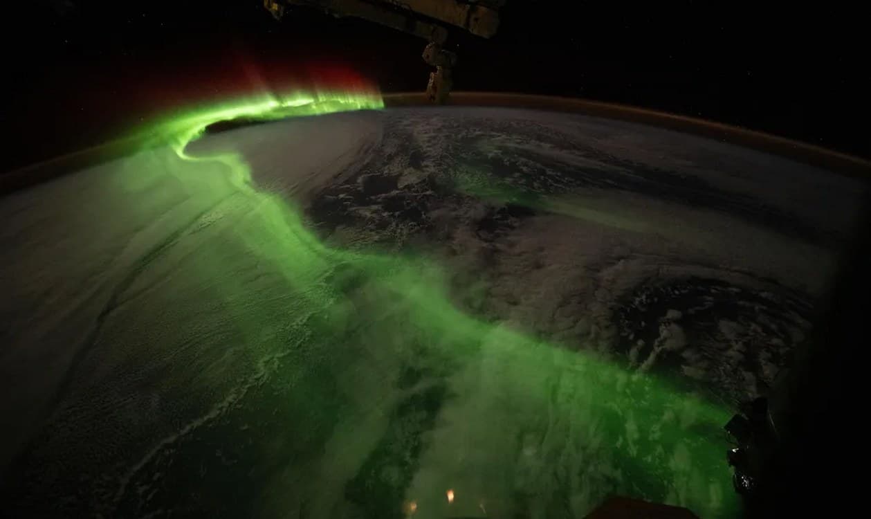 Stunning Video of the Southern Lights Dancing Across the Earth Captured by a NASA Astronaut–WATCH