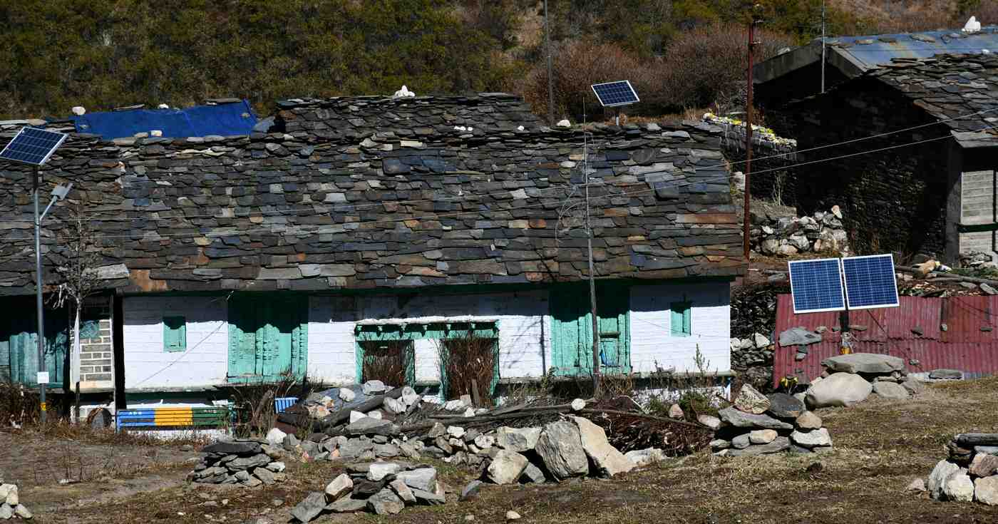 Rooftop Solar Gave Power to Pakistan When Fossil Fuels Failed– it’s Now Called a Boom